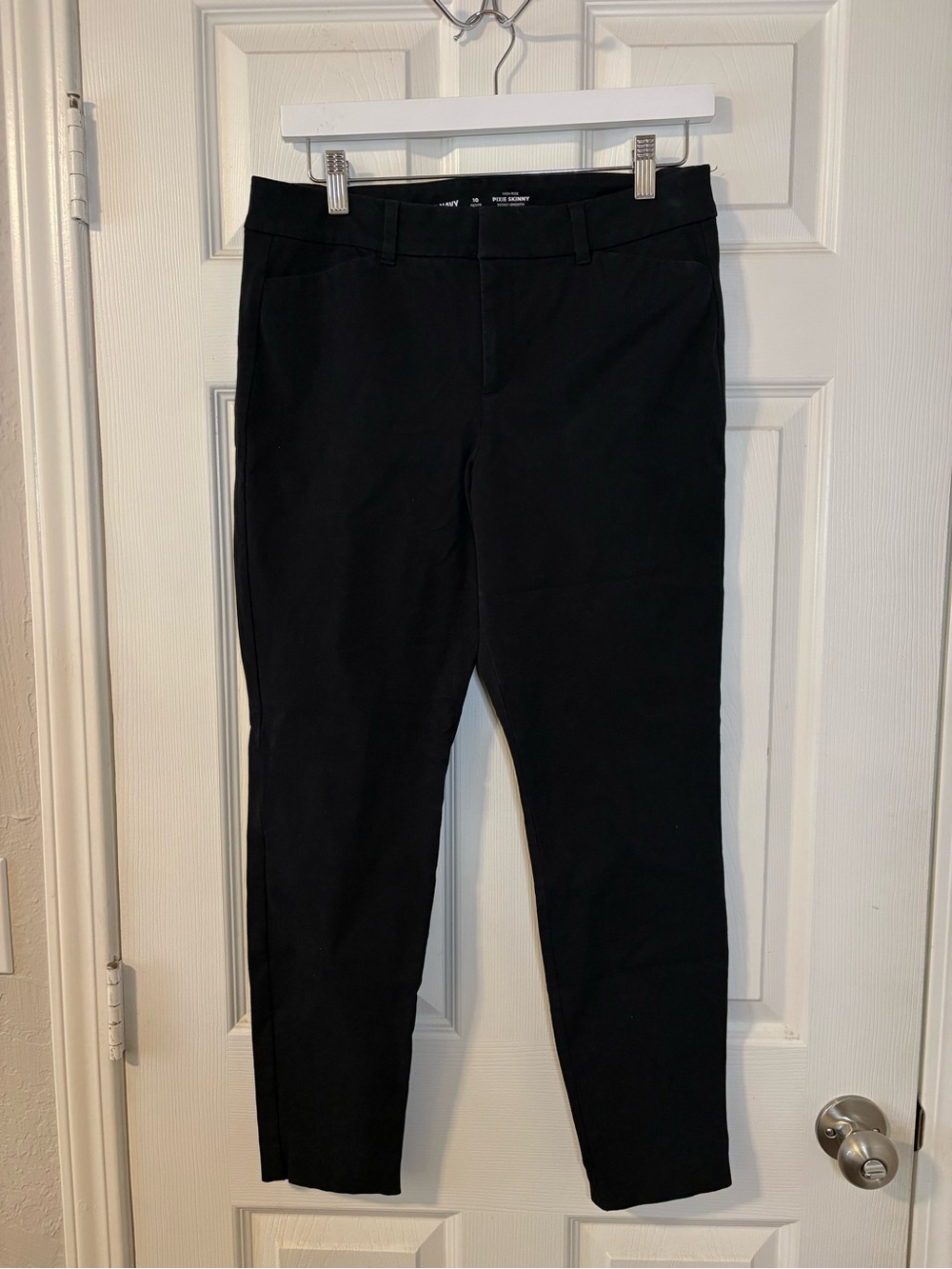 Old Navy Black Pixie Work Pants